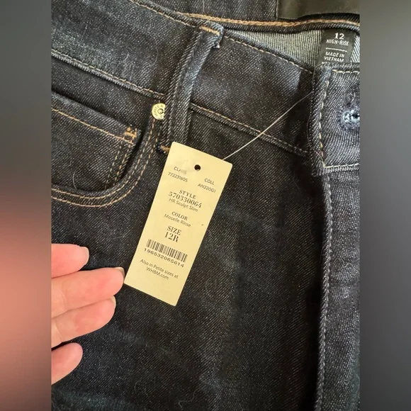 SOLD! NWT! WHBM Women's slim cut jeans - Picture 3 of 5